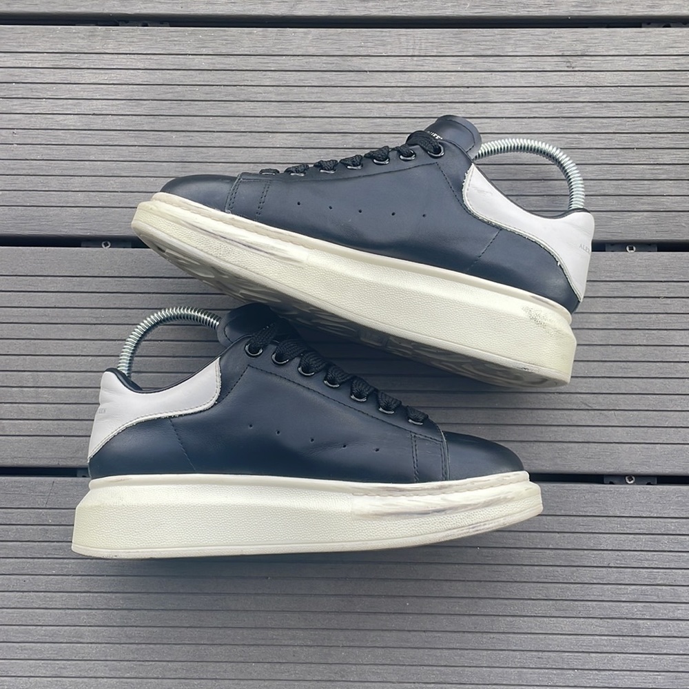 Alexander McQueen Black/White Sneakers